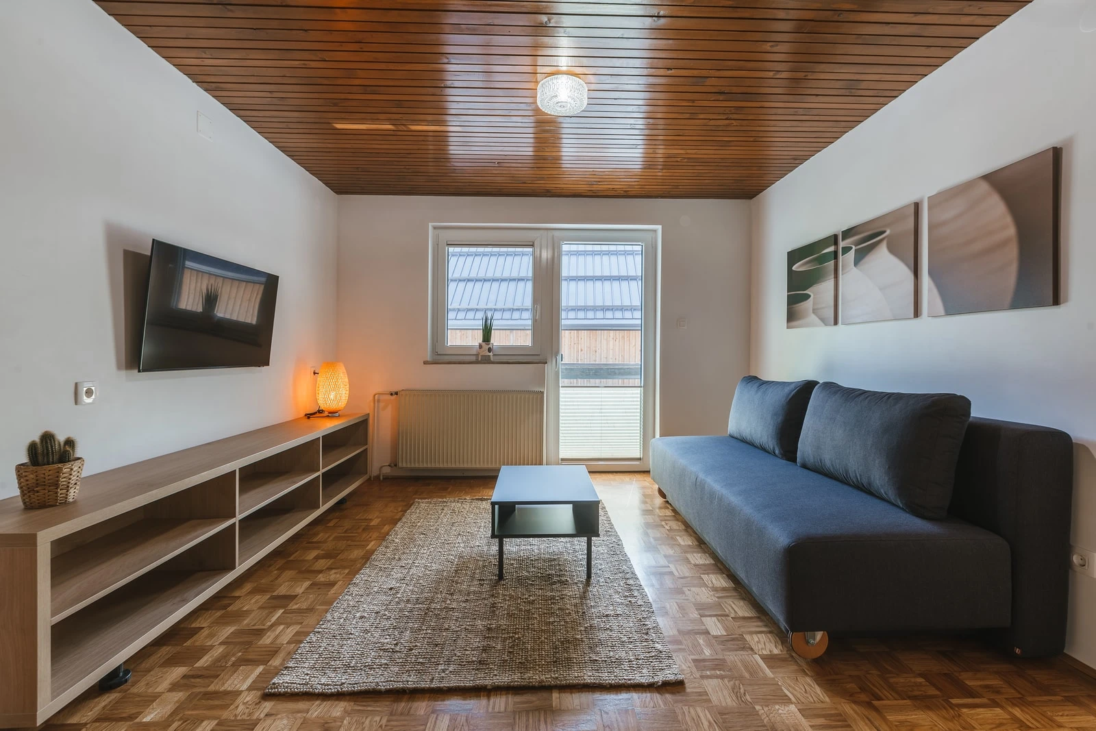 Apartma s tremi spalnicami – slika 2