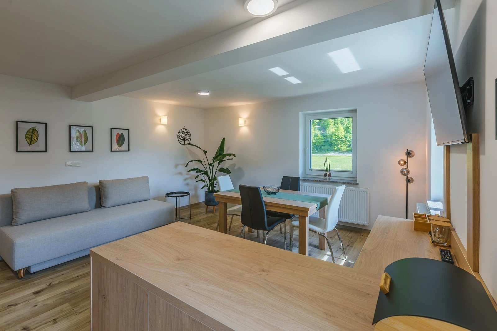Grand appartement avec une chambre - image 2