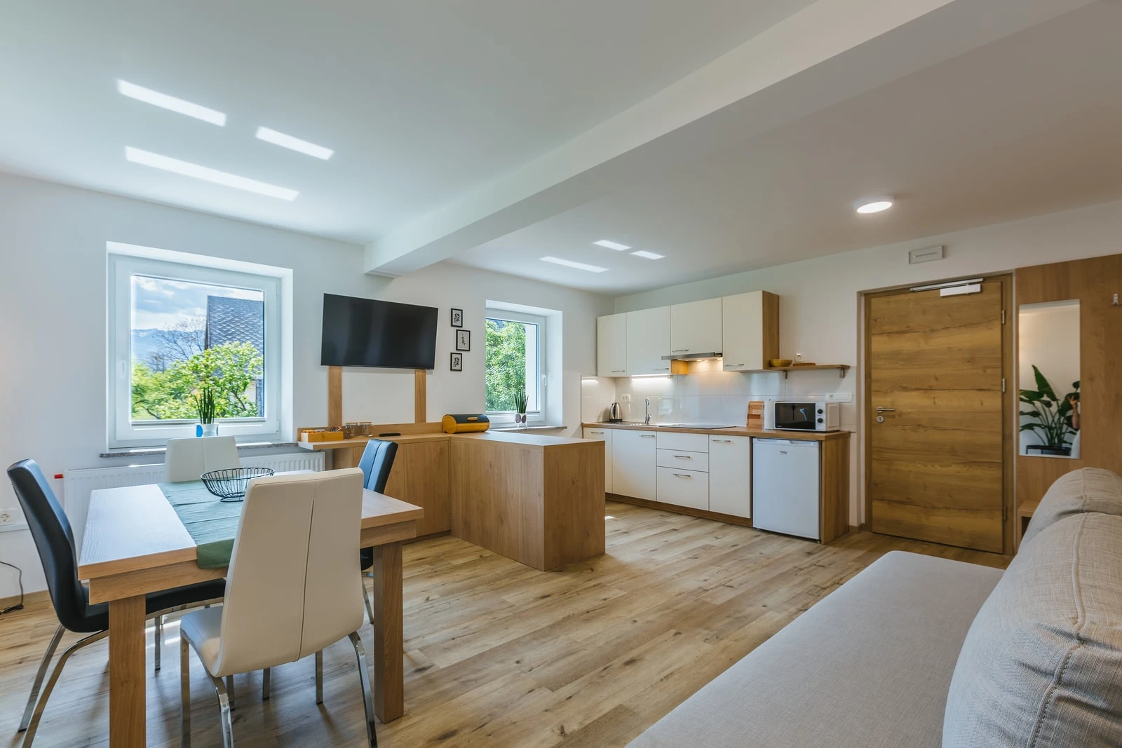 Grand appartement avec une chambre - image 5
