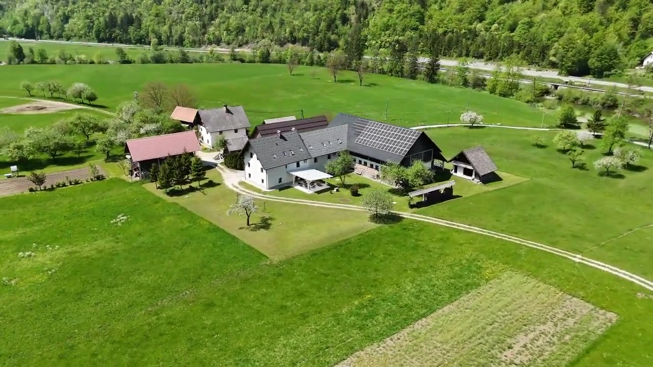 Landhaus Log – Luftaufnahme